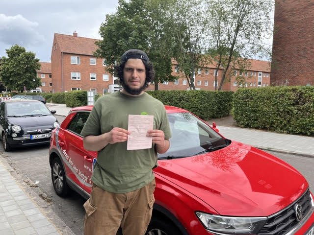 Shpetim hat bestanden!